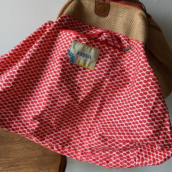 NWOT Fossil Raffia Tote - Picture 7 of 10